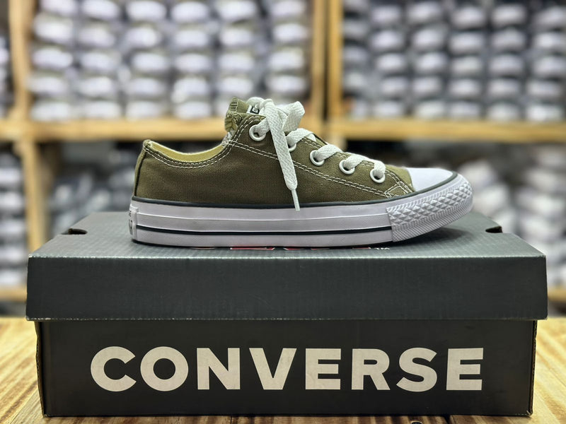 Tenis Converse Chuck Taylor All Star - Verde Militar