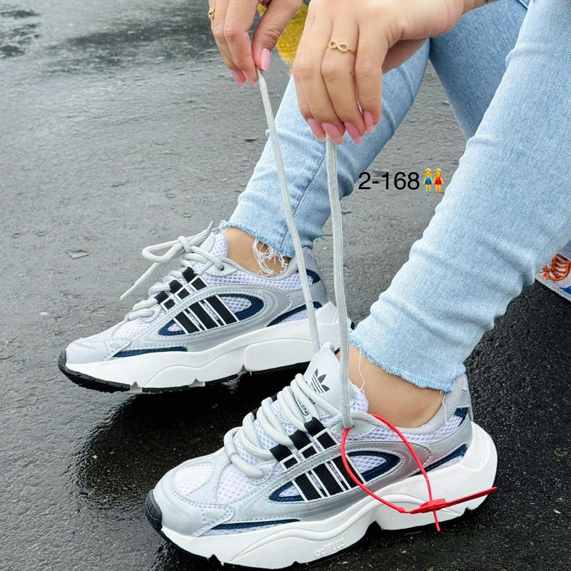 Tenis ADIDAS Ozmillen Femenino